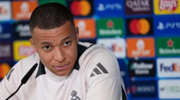 موقف حاسم.. مبابي يدافع عن فينيسيوس جونيور أمام صافرات استهجان جماهير ريال مدريد